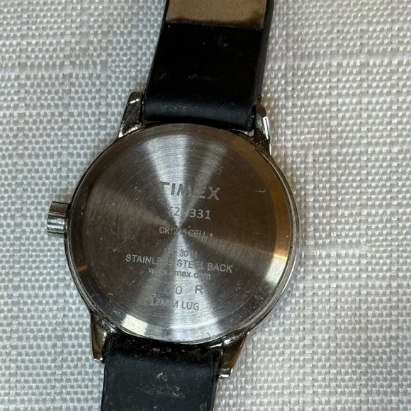 5 Piece Set of Pre—Owned‎ Timex Watches. Waterproof. Indiglo. 1 windup. main image 7